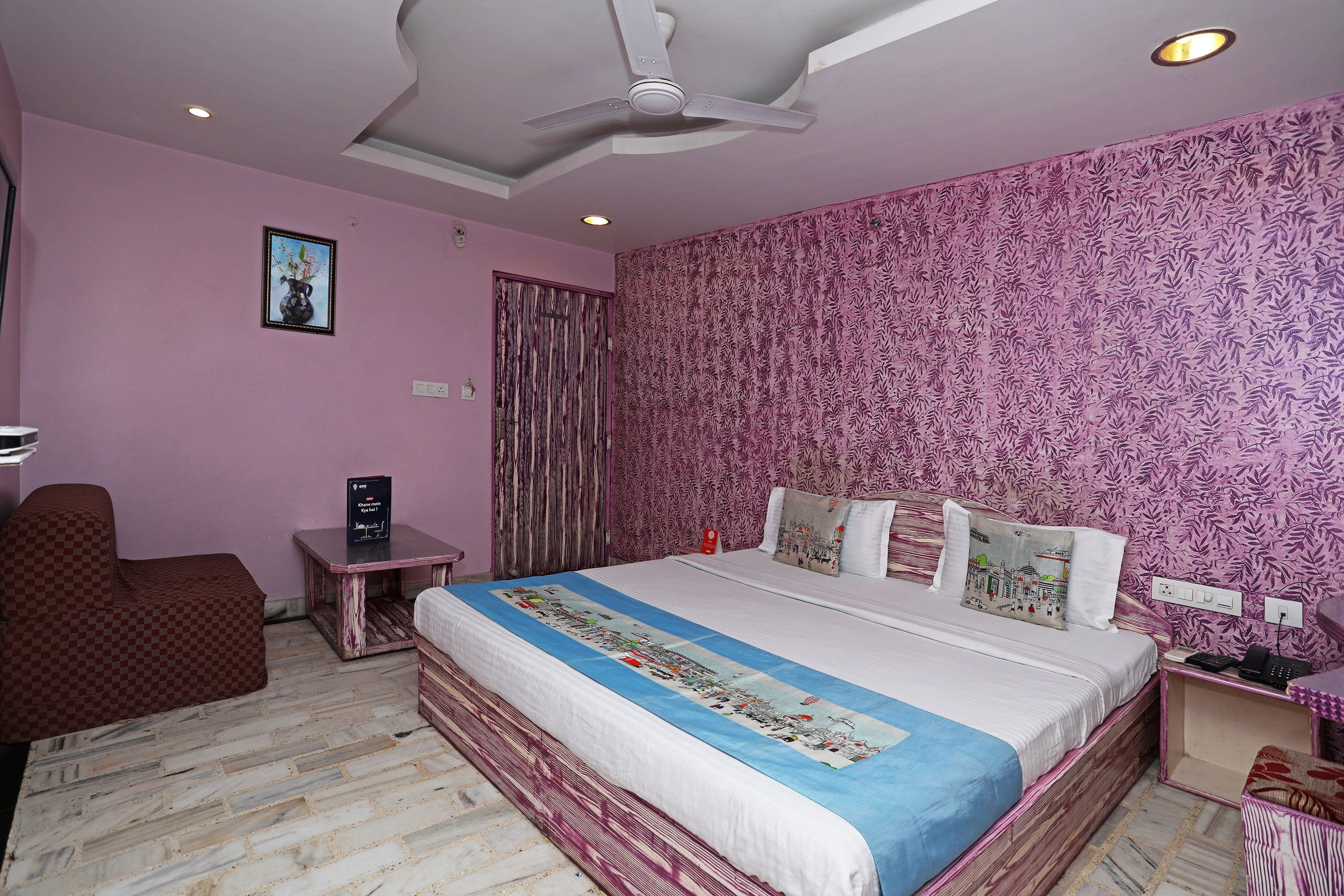 Hotel Hayat Residency - Tap to explore photos