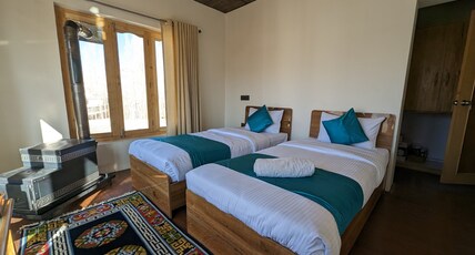Thiksey Eco Homestay Room Type - Monastery View Bedroom