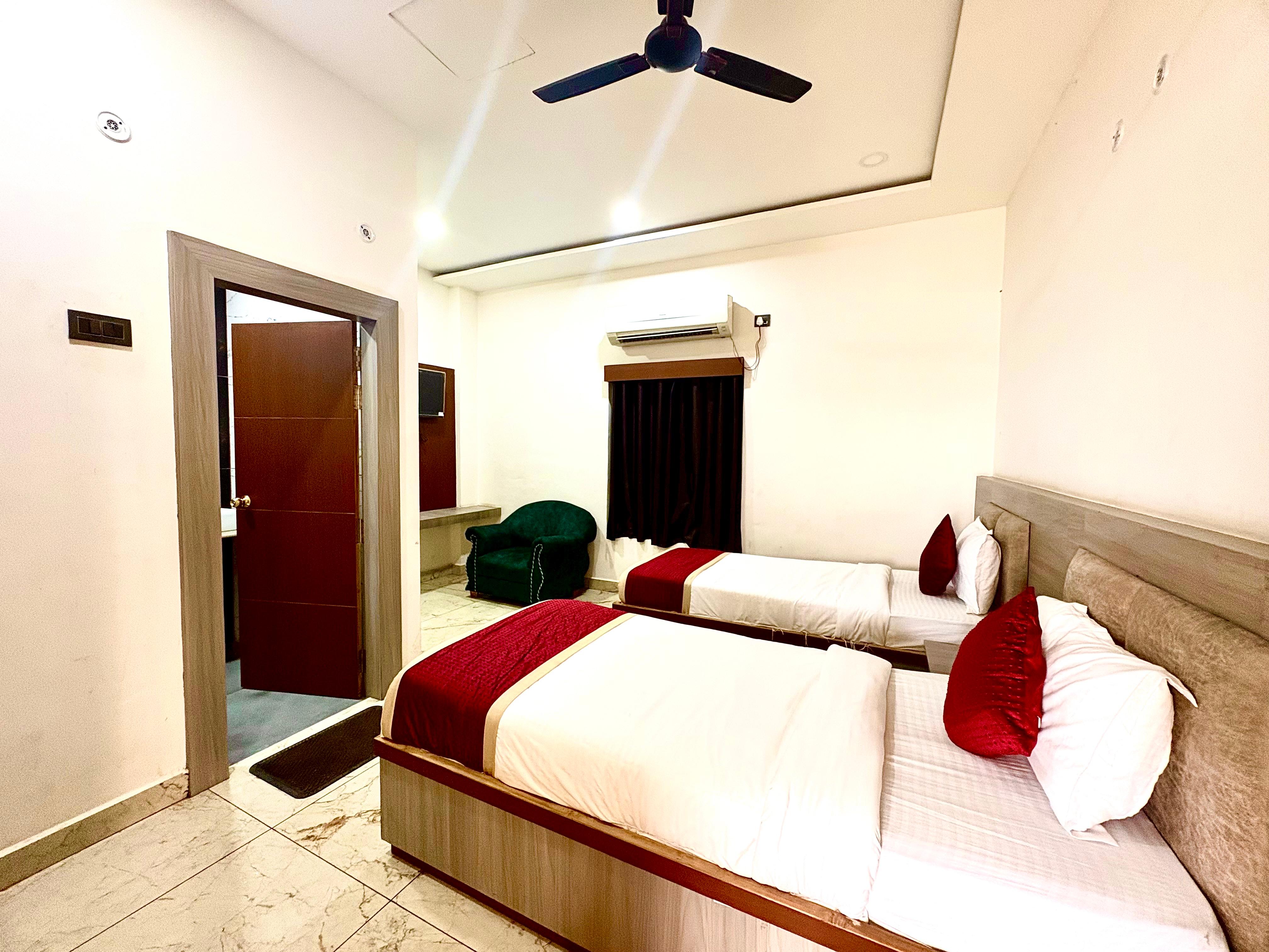 Hotel RS Grand - Tap to explore photos