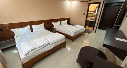 DIWAN INN Room Type - Four Bedded AC Standard Room