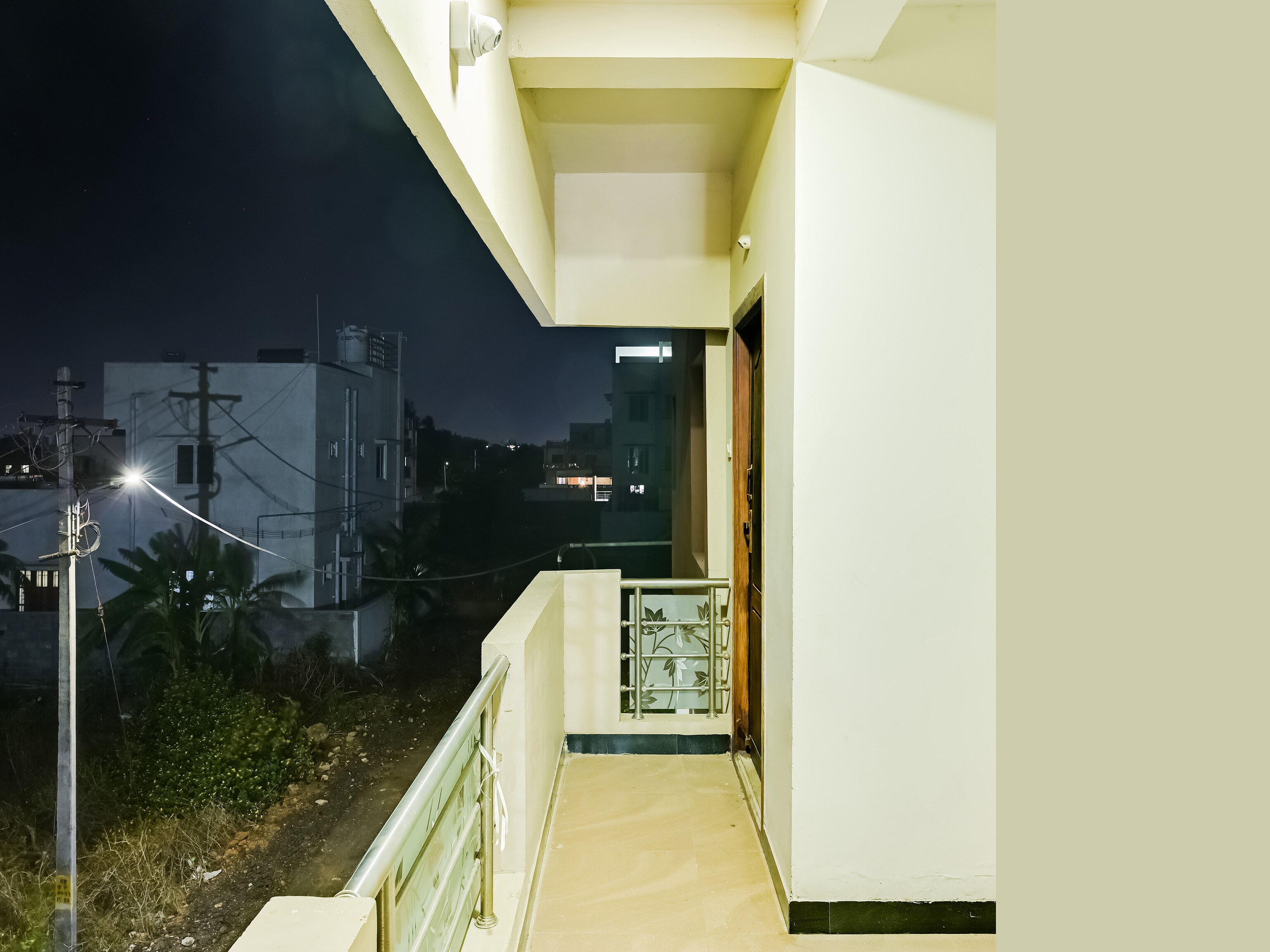 Hotel O A K residency - Tap to explore photos