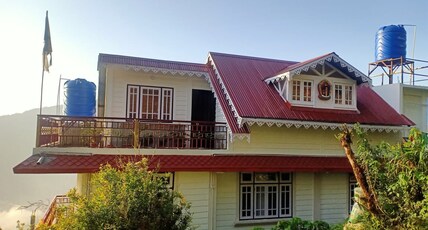 Hermit Retreat Homestay Room Type - Family Suite Room