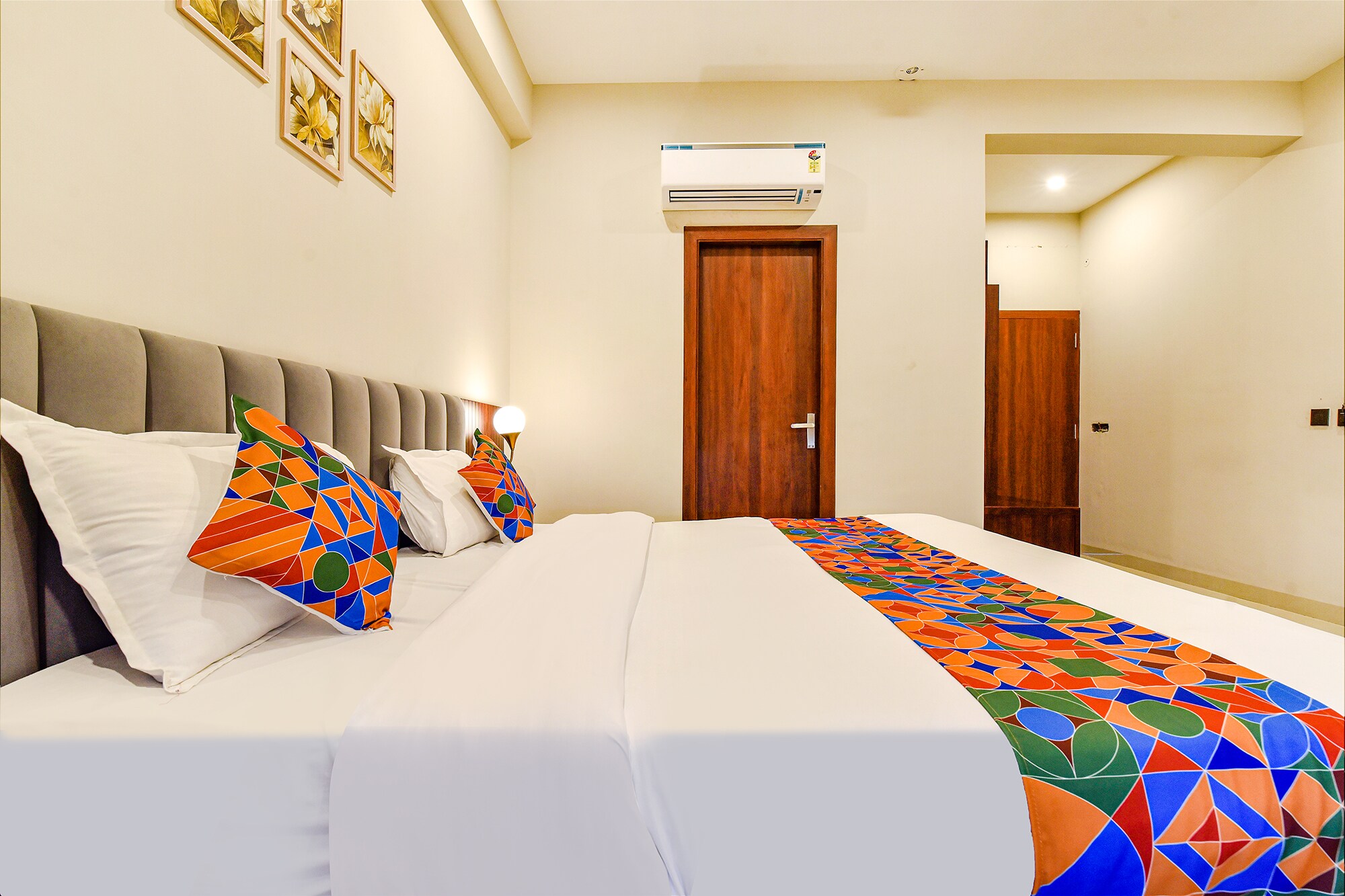 FabHotel Pravaasam Residency - Tap to explore photos