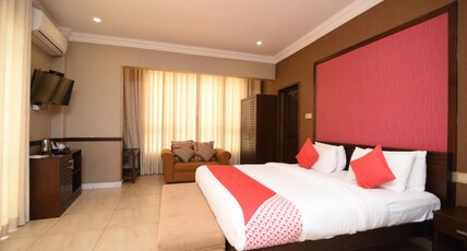 Galaxy City Hotel Room Type - Deluxe Double Room with Mountain View