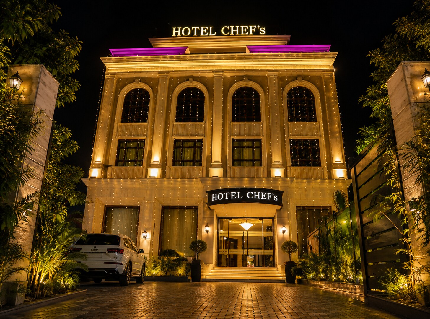 Hotel Chefs and Restaurant - Tap to explore photos
