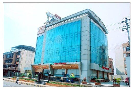 HOTEL WESTERN INN