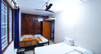 SRI SIDDESHWARA HOMESTAY Room Type - Standard room