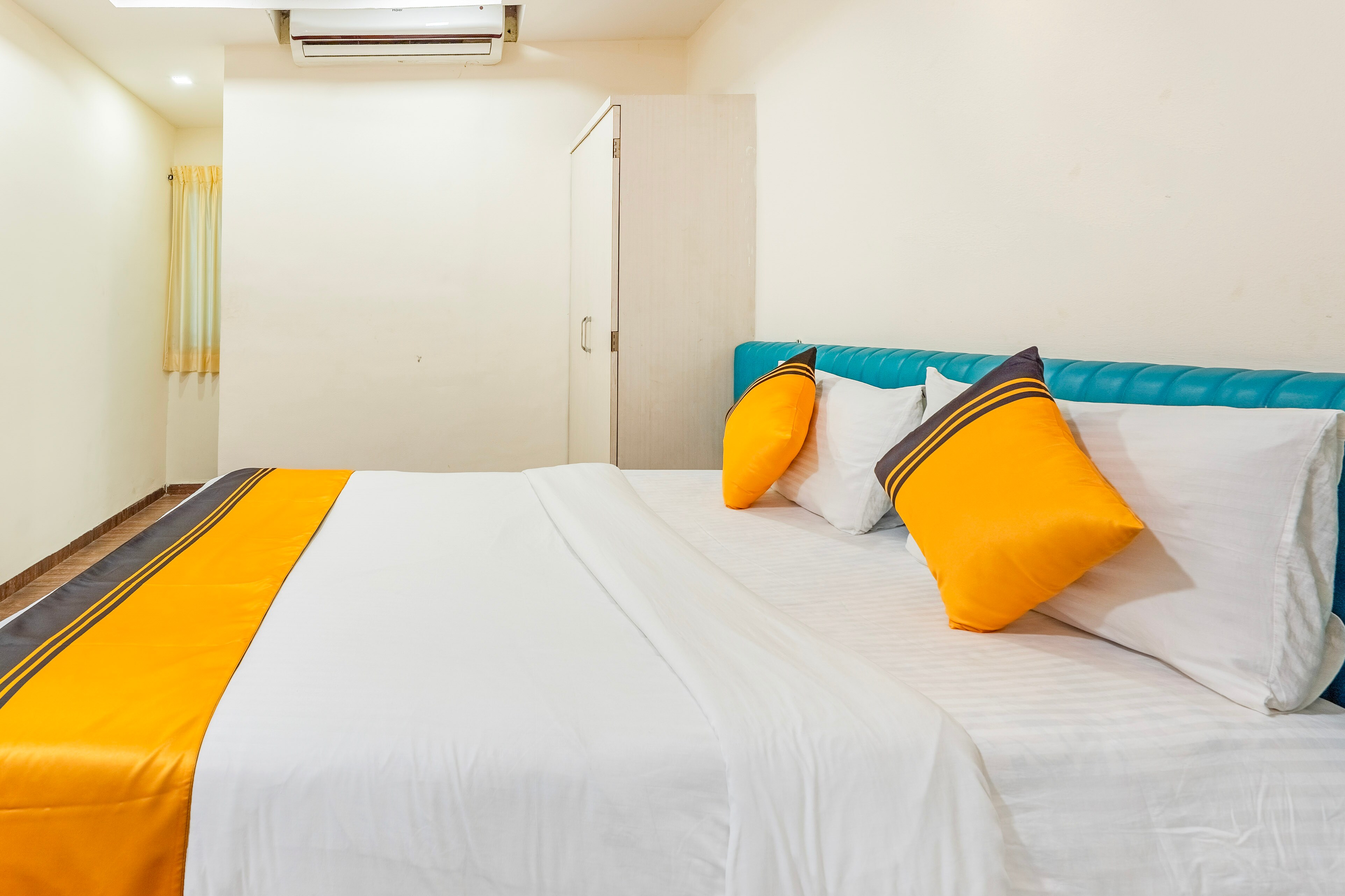 Itsy Hotels Sri Nidhi Executive - Tap to explore photos