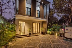 Courtyard 5BHK Anjuna Nr Babka Diaz