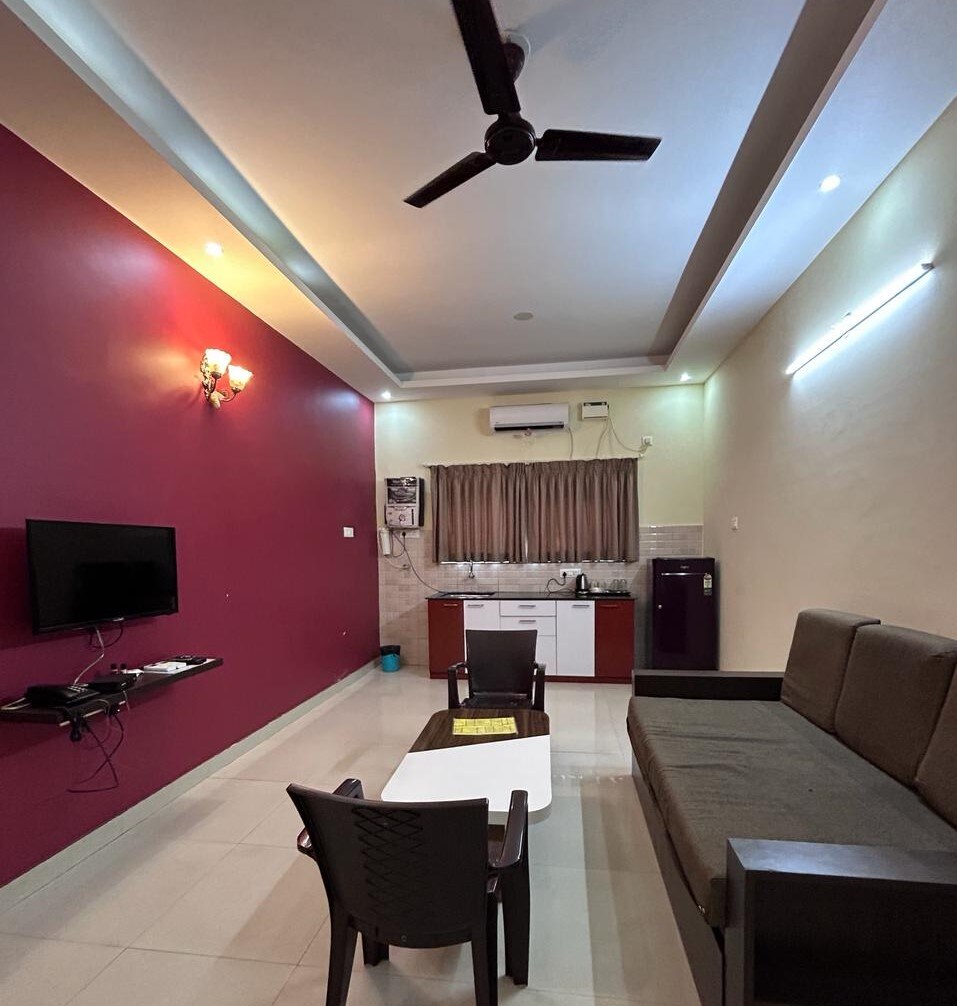 Exotic 2BHK Apartment with Pool Anjuna Vagator - Tap to explore photos