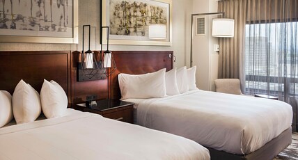 Hilton Denver City Center Room Type - 2 QUEEN GUESTROOM