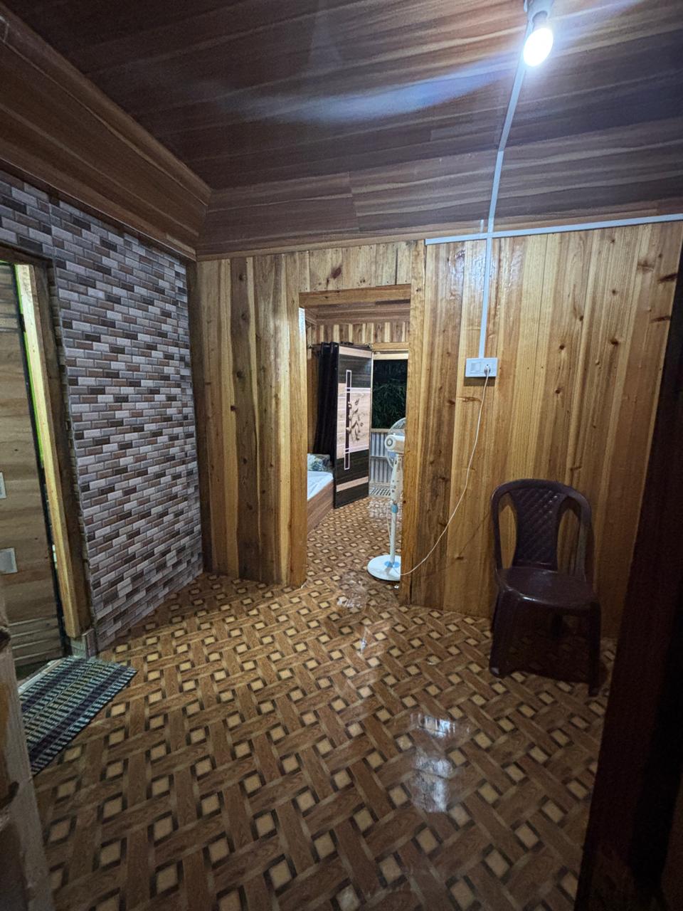 Malris Homestay - Tap to explore photos
