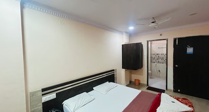 Hotel Gaya International Room Type - Non AC Hotel Gaya International Room Type - Non AC
