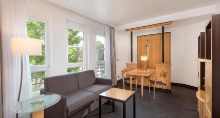 Seminaris Sunday Hotel Leipzig West Room Type - Suite Plus