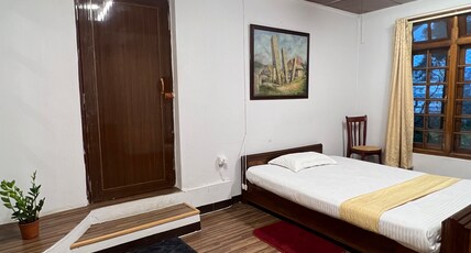 Bellevue Homestay Room Type - Standard Room (Twin Bed)