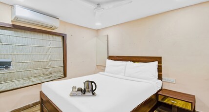 Townhouse Ratna Palace Room Type - Classic