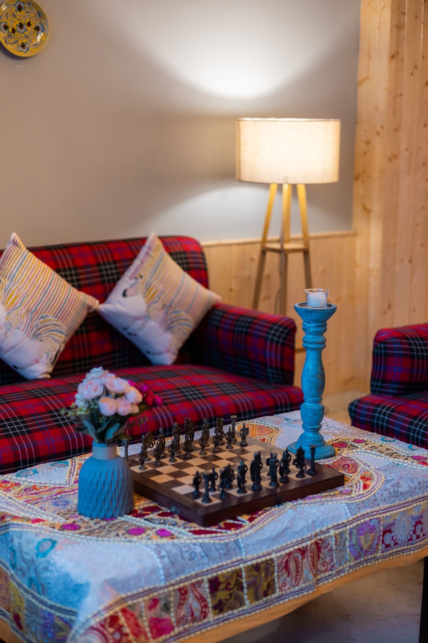 Mary Chalet - Tap to explore photos