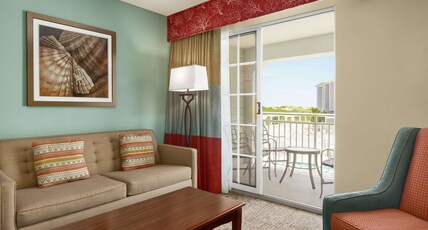 Hampton Inn & Suites Outer Banks-Corolla Room Type - 2QNS PARTIAL VIEW - NONSMK