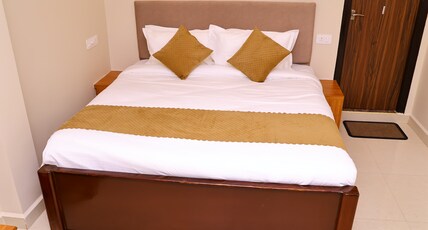 Hotel JSN GRAND Room Type - EXECUTIVE FAMILY ROOM