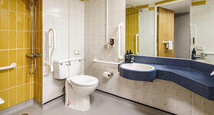 ibis Styles Birmingham Centre Room Type - Accessible Room with Queen Bed