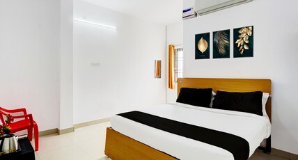 Collection O Ambattur Near Patravakam Railway Station Room Type - Saver Double