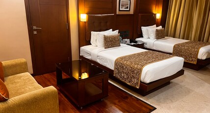 THE OCEAN PEARL Room Type - Deluxe Twin