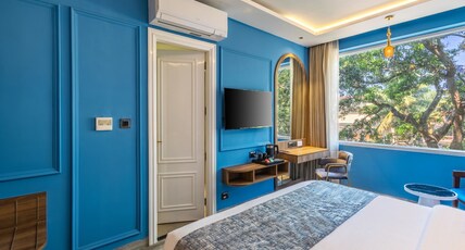 Renest Calangute Goa Room Type - Deluxe King Room