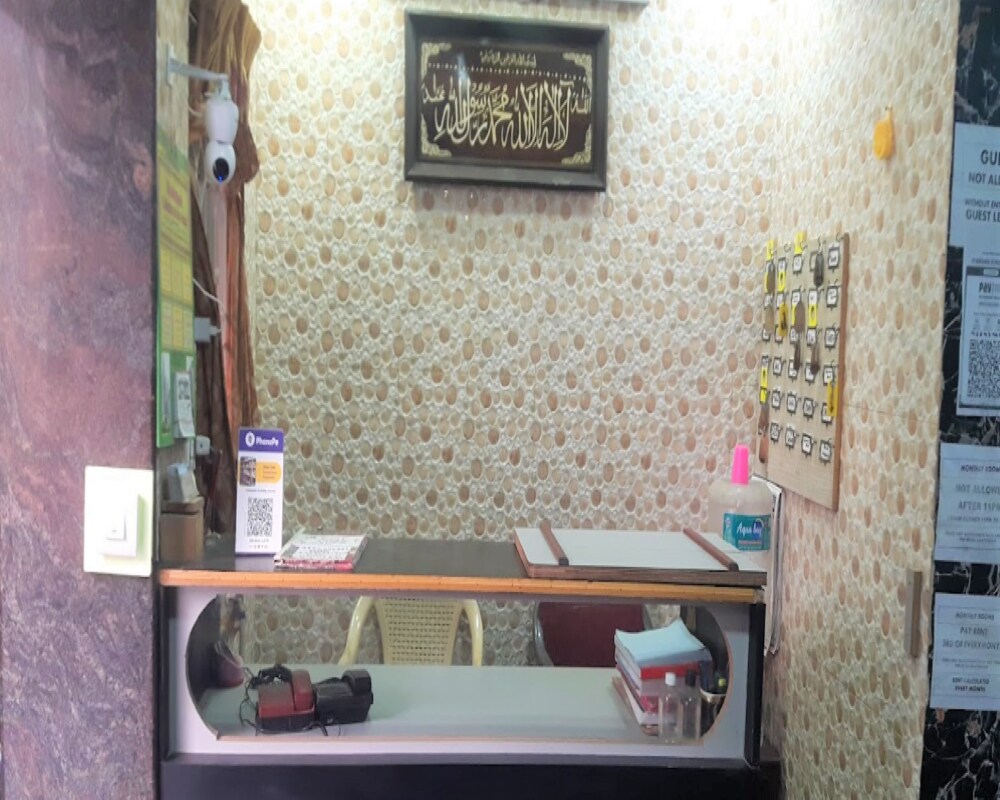 Relax Inn Guest House - Tap to explore photos