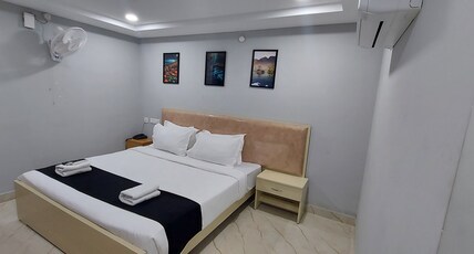 Golden Premier Hotel near SR Nagar Room Type - Deluxe Room