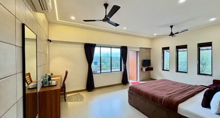 Girivihar Holiday Club - Pure Veg Room Type - Signature Room with Balcony (Mountain View)