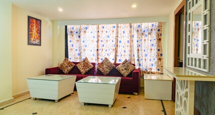 Hotel Shivraj Mussoorie(In- house Parking) Room Type - Family Suite