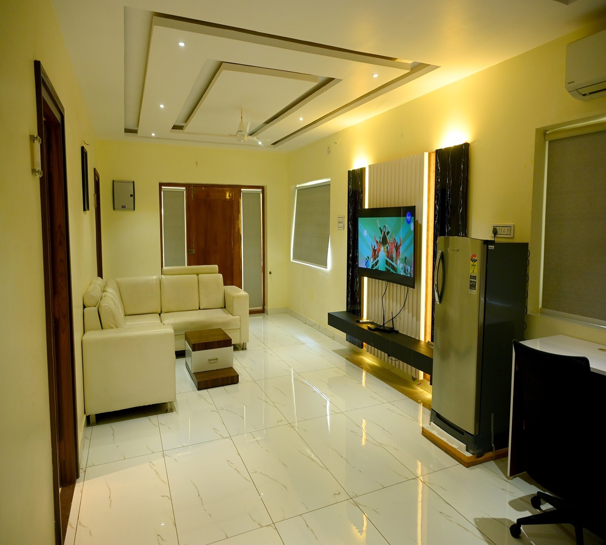 The Butterfly Luxury Serviced Apartments Benz circle - Tap to explore photos
