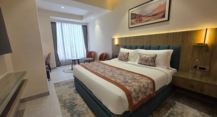 Avio Hotel Room Type - Executive room with Airport view