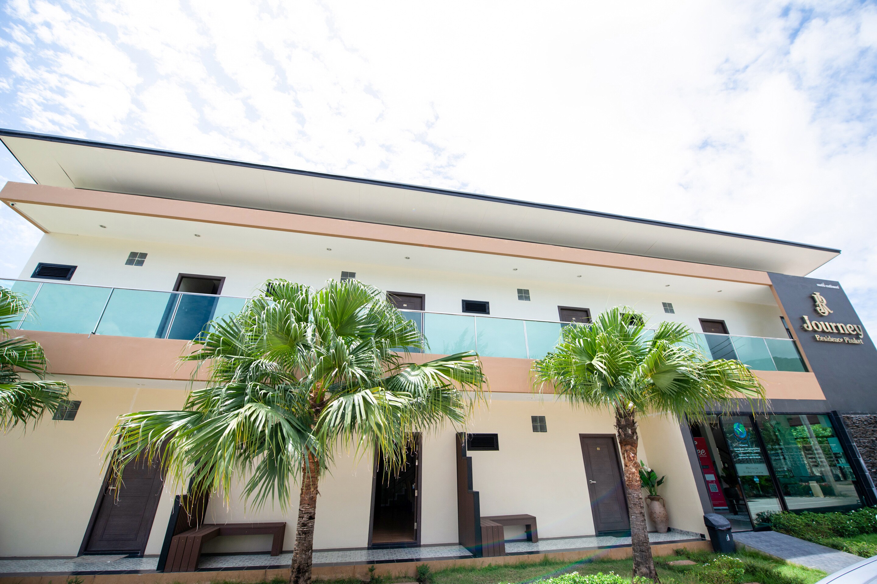 OYO 263 Journey Residence - Tap to explore photos
