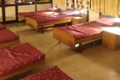 HOTEL SARVODAY A/C DORMITORY