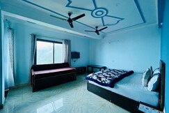 Green Valley Hotel And Restaurant