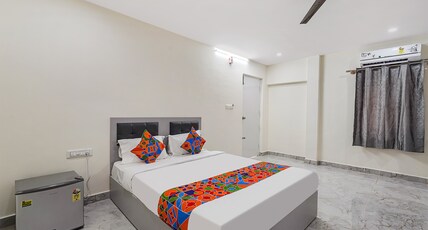FabHotel Ivory Pearl Koramangala Room Type - Deluxe Room