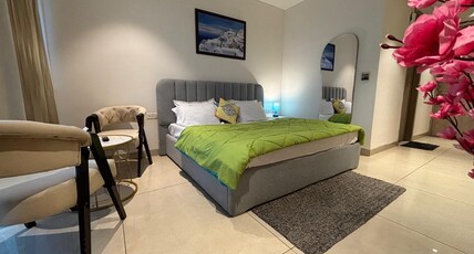 Amisum Stayz Room Type - Sakura Loft