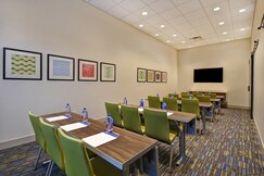 Holiday Inn Express and Suites Galveston Beach