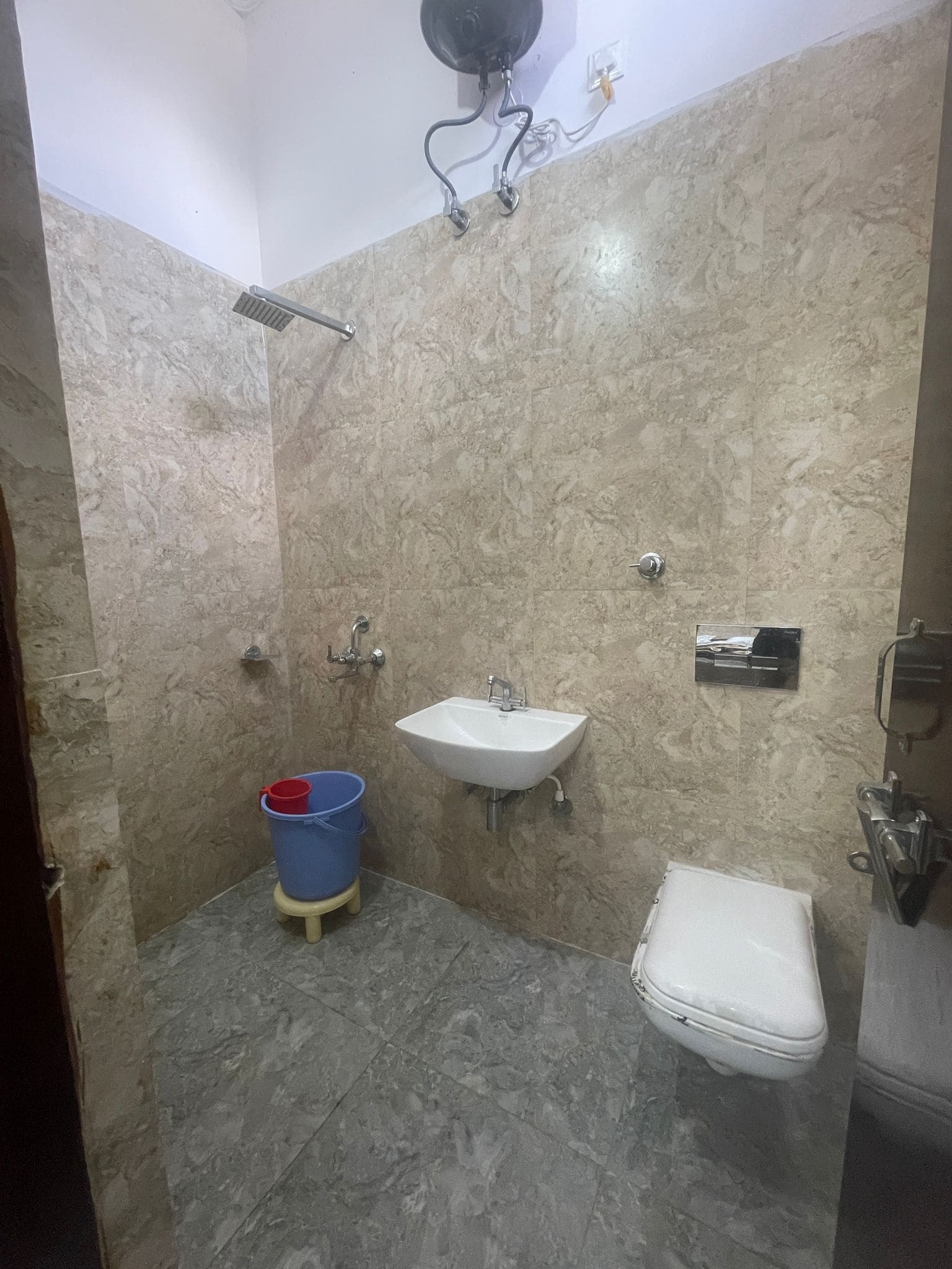 Vishram Home Staty - Tap to explore photos