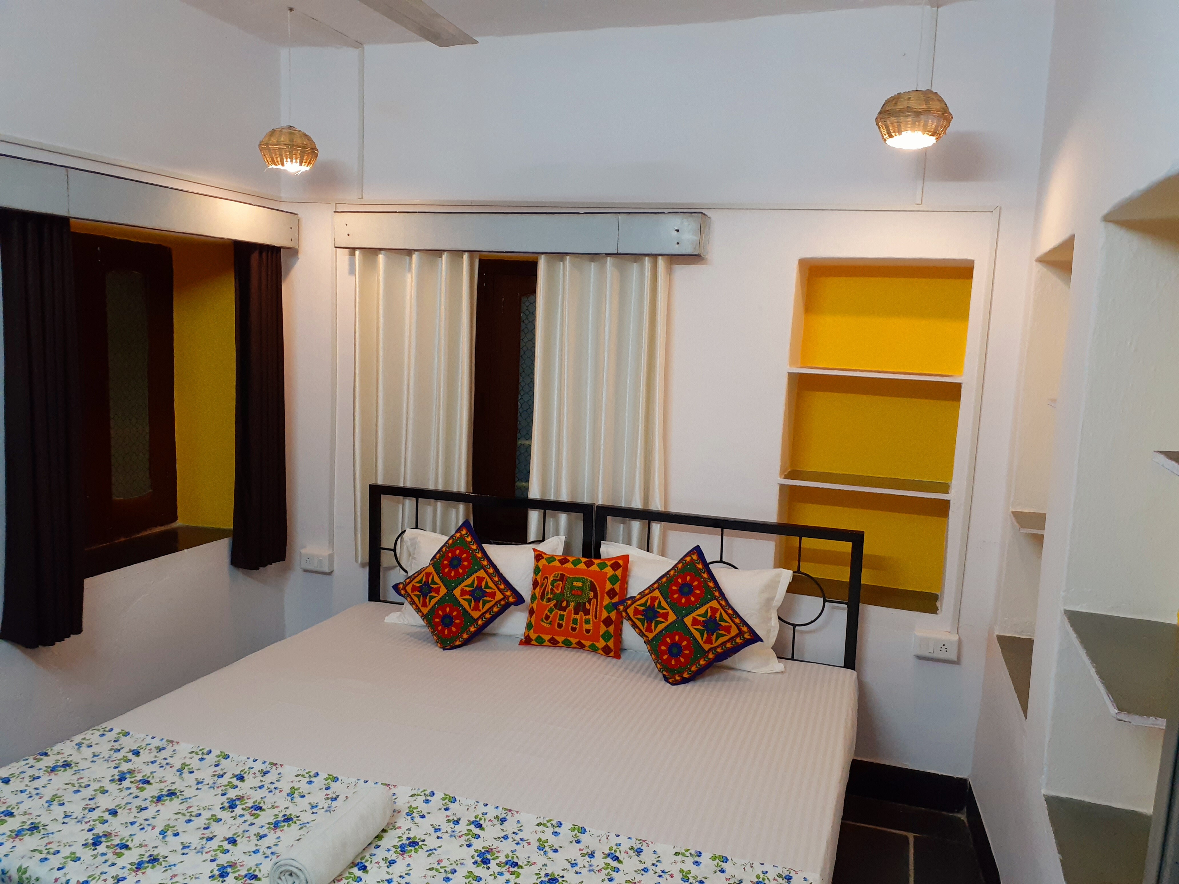 Advent Stay Guest House - Tap to explore photos