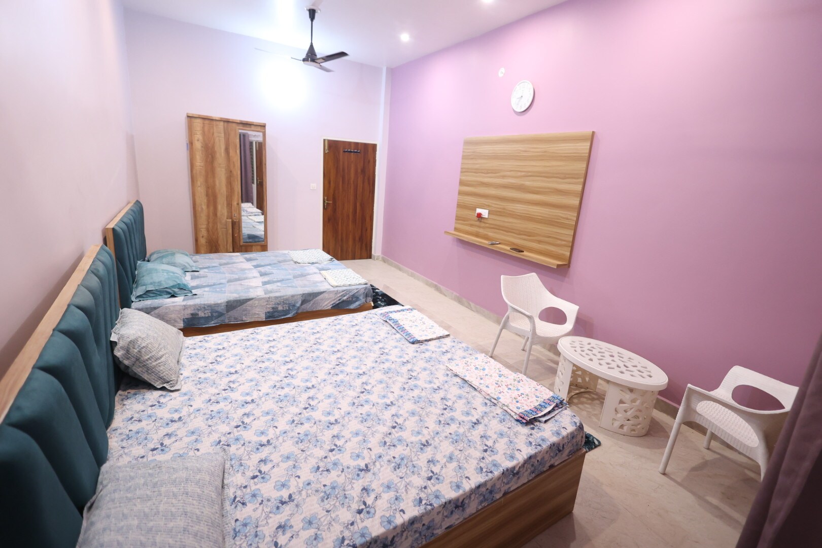 Sukdham Homestays - Tap to explore photos
