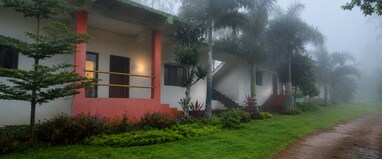 Hill Shine Honey Valley Resorts