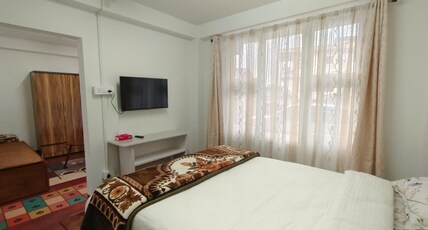 Arisan Bed & Breakfast Room Type - The Apt one BHK Unit