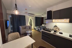 Photos of Avora 314