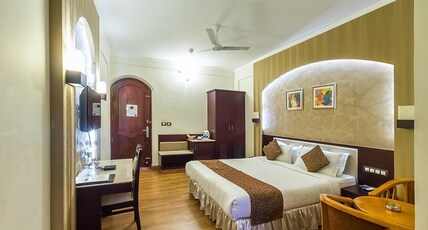 KBC Green Park Hotel Room Type - Ac Suite Room