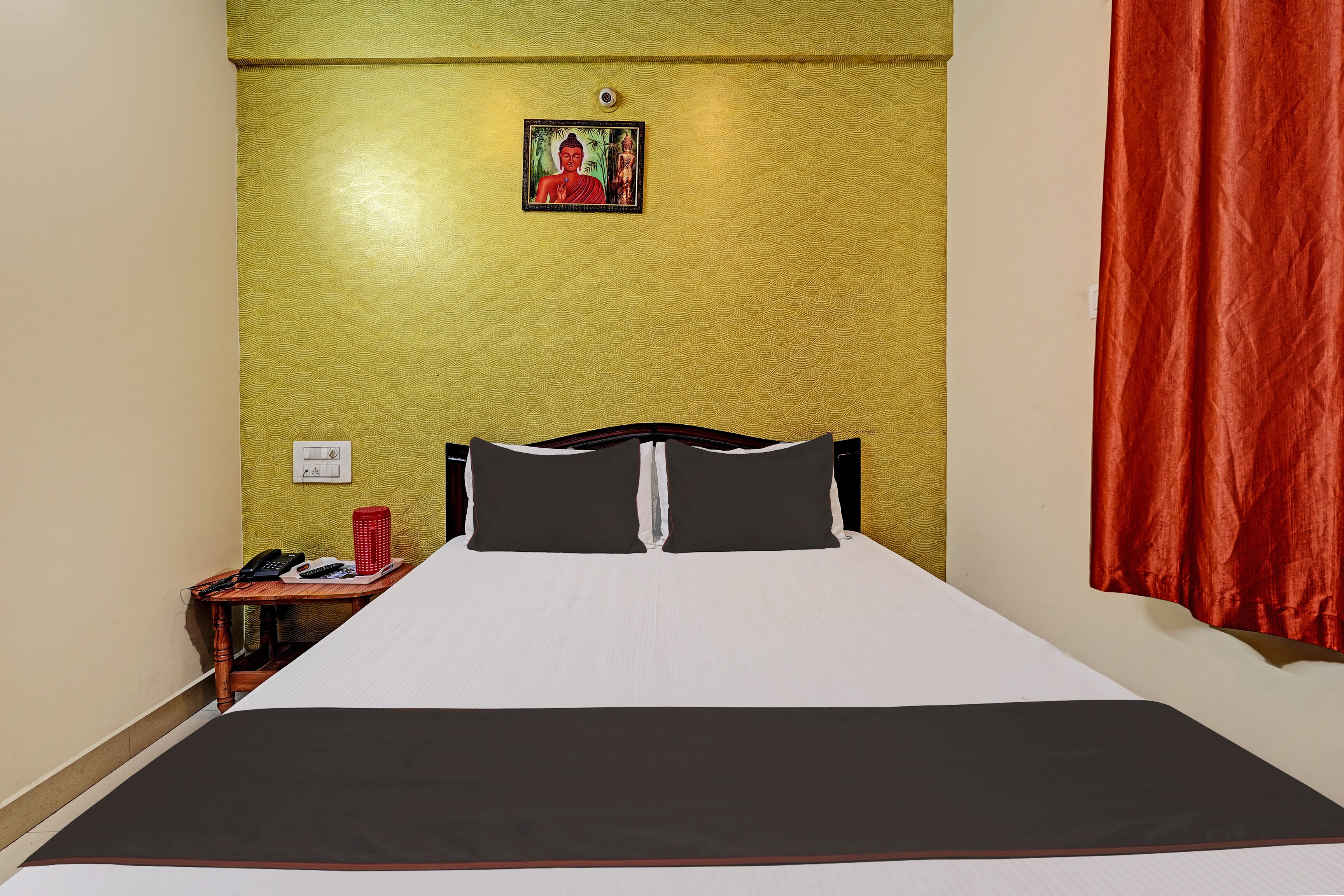 Hotel O Maruthi Residency - Tap to explore photos