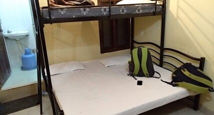 Ganesh Prasad Lodge Room Type - TRIPLE BED AC