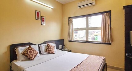 Suhashini Palace Room Type - Deluxe Non AC Room