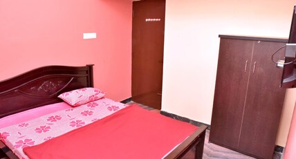 ABISHEK MANSION Room Type - Standard Room